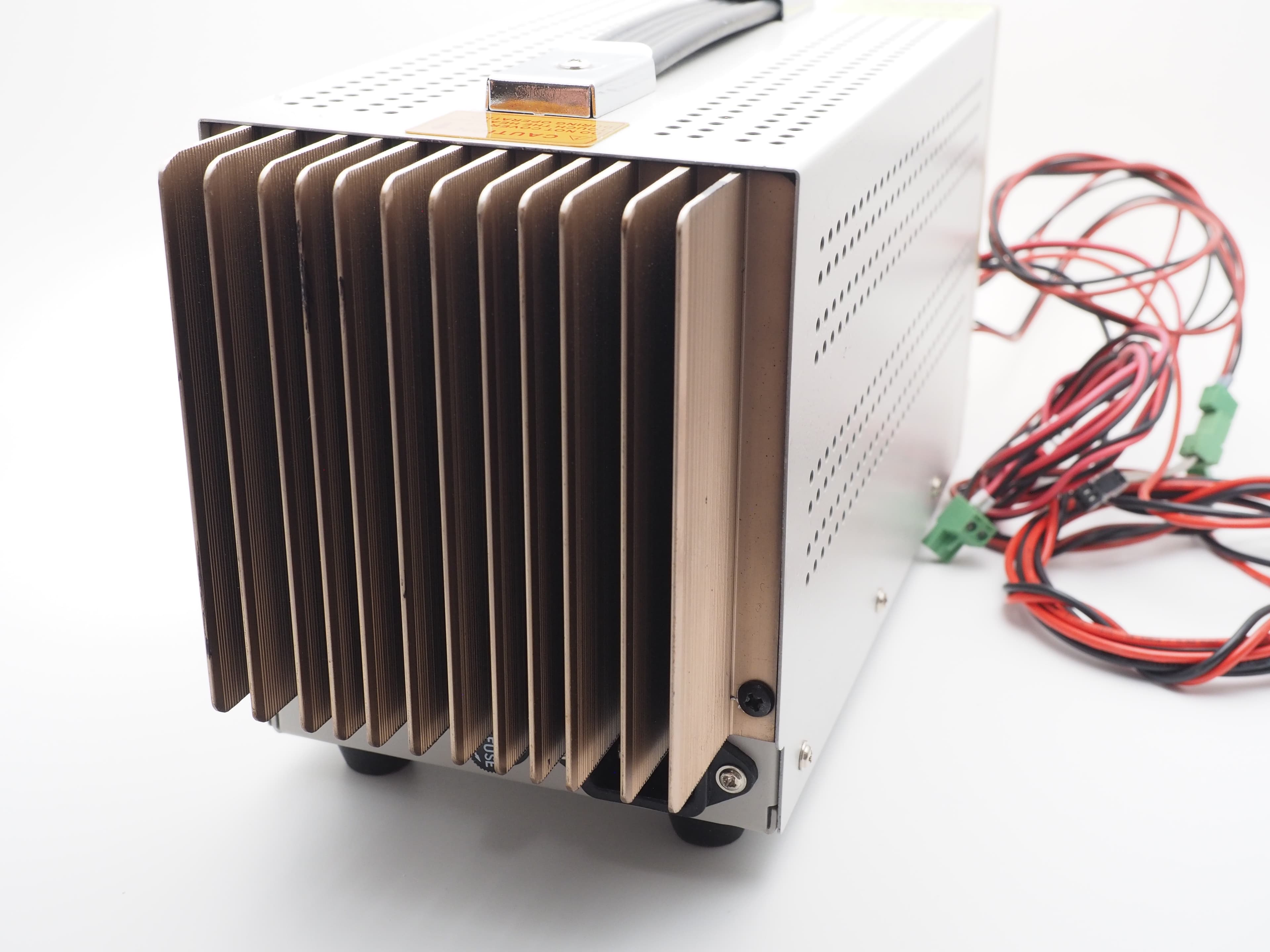 Labornetzteil BST PSA30 3B 0-30 V 3 A Nr V1000421 mit Kabelsatz