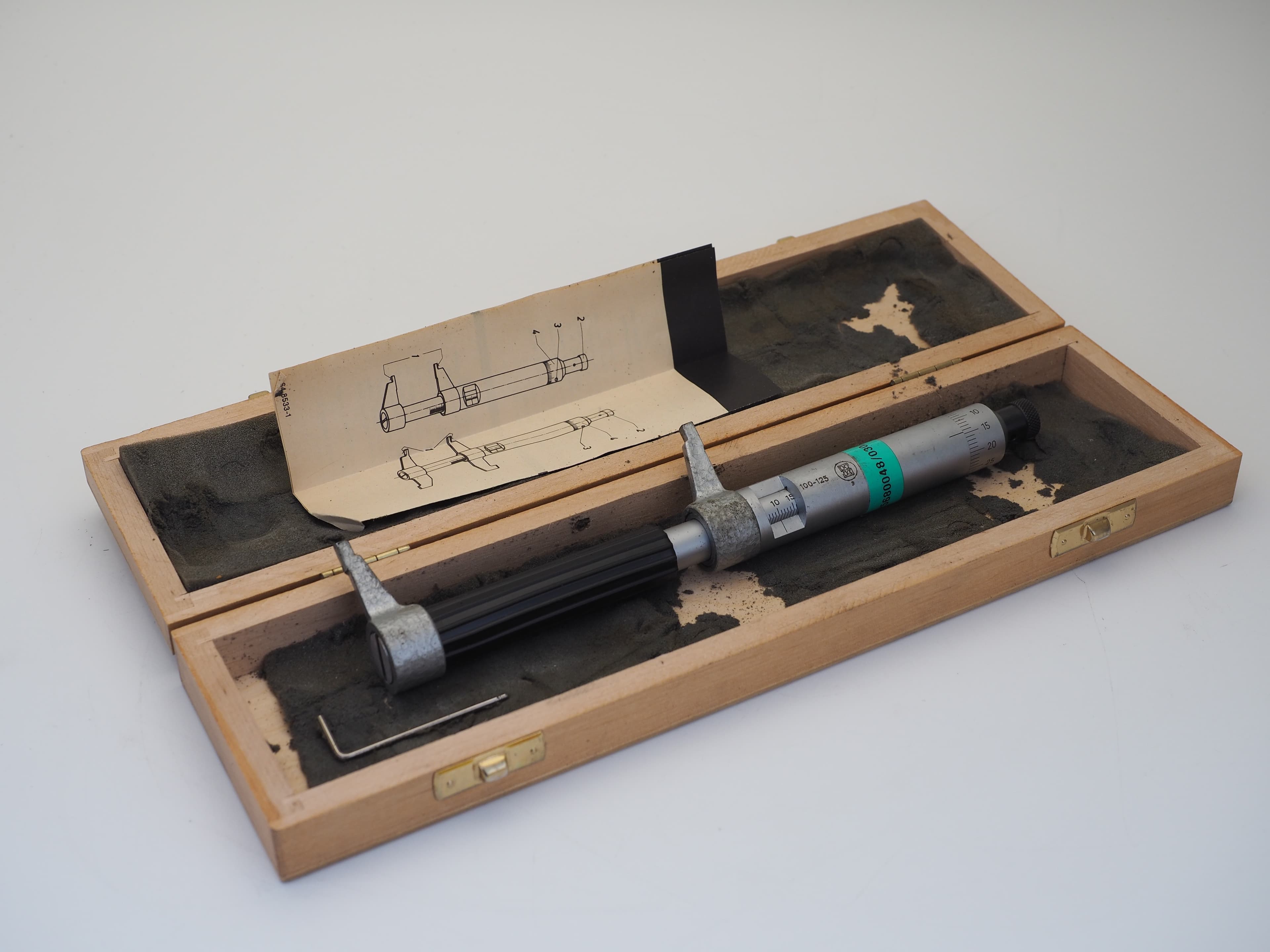 Hahn & Kolb Innenmessschraube Innenmikrometer 100–125 mm im Holzkasten