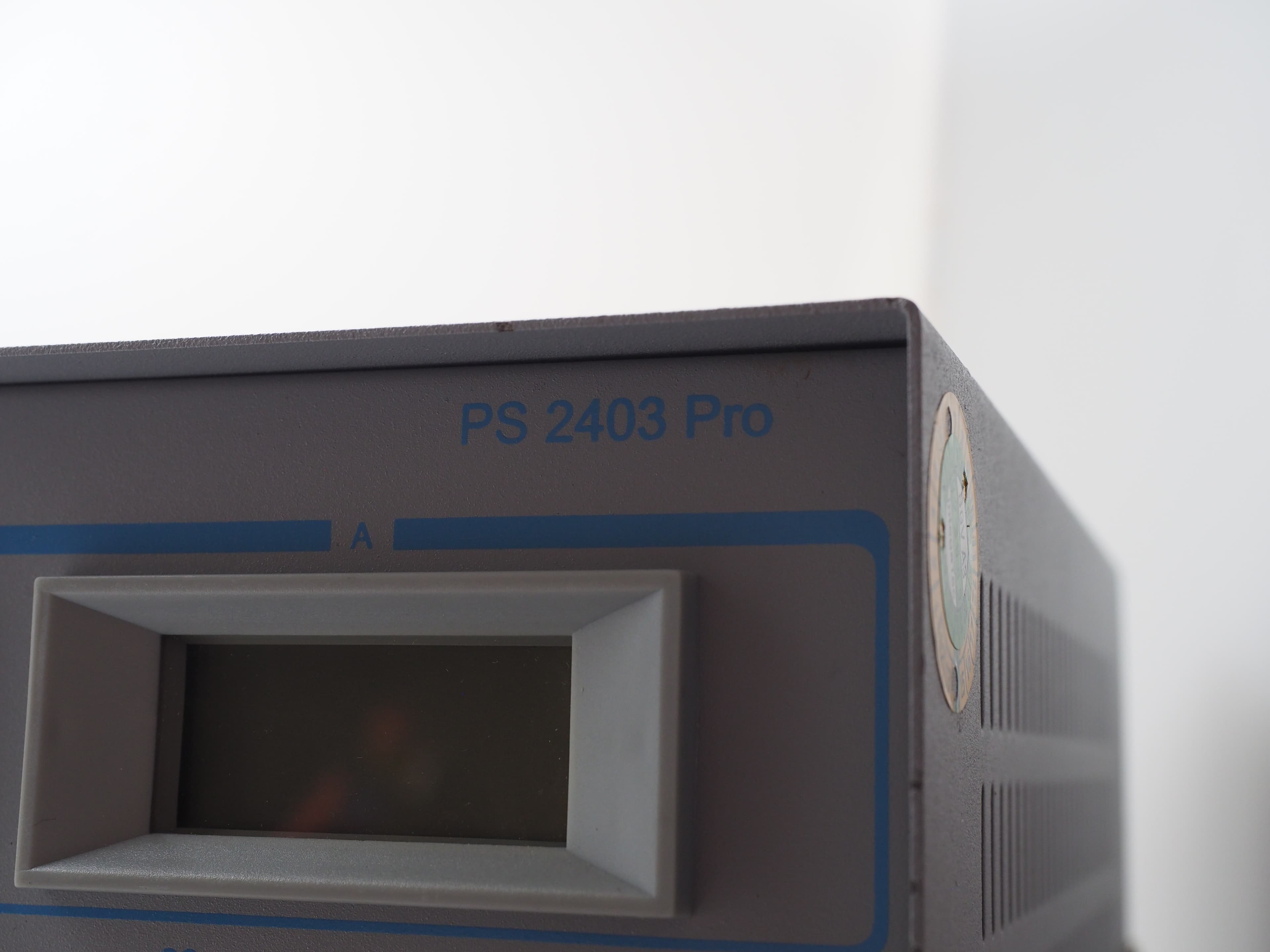VOLTCRAFT PS 2403 Pro Labornetzteil